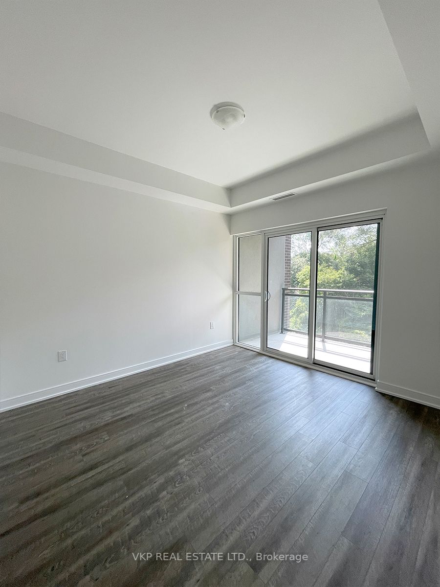 25 Neighbourhood Lane, #407