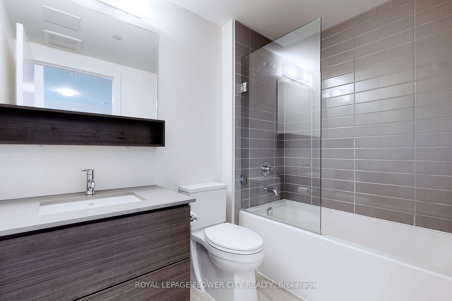320 Plains Rd, #106