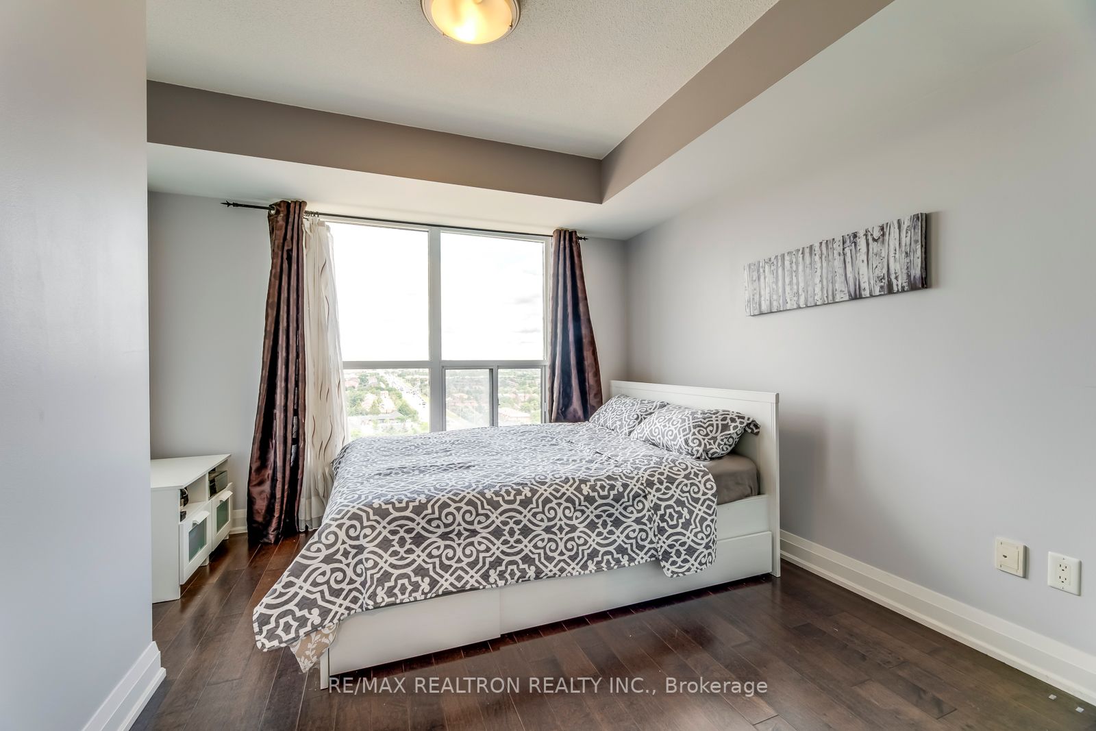 220 Forum Dr, #1412