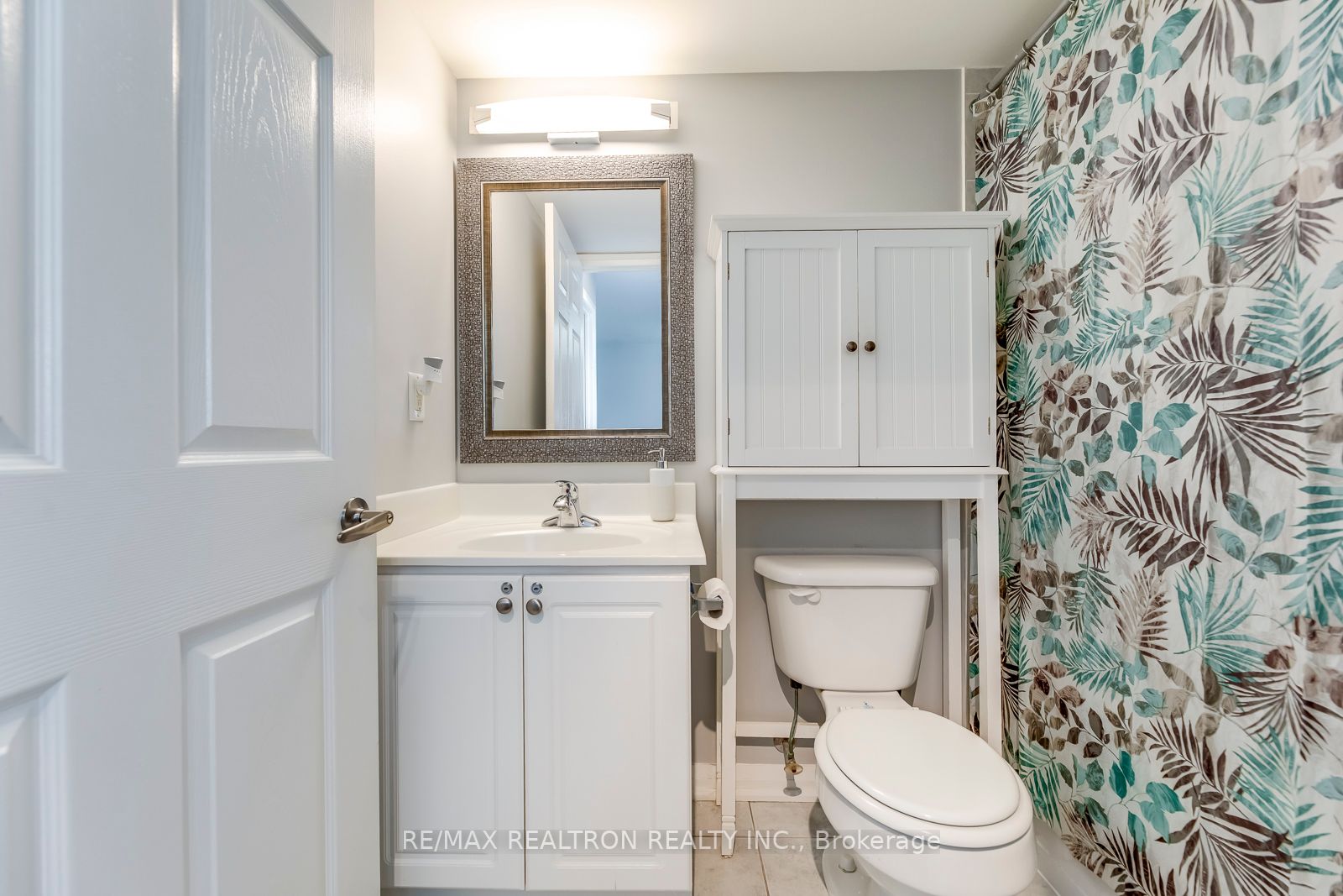 220 Forum Dr, #1412