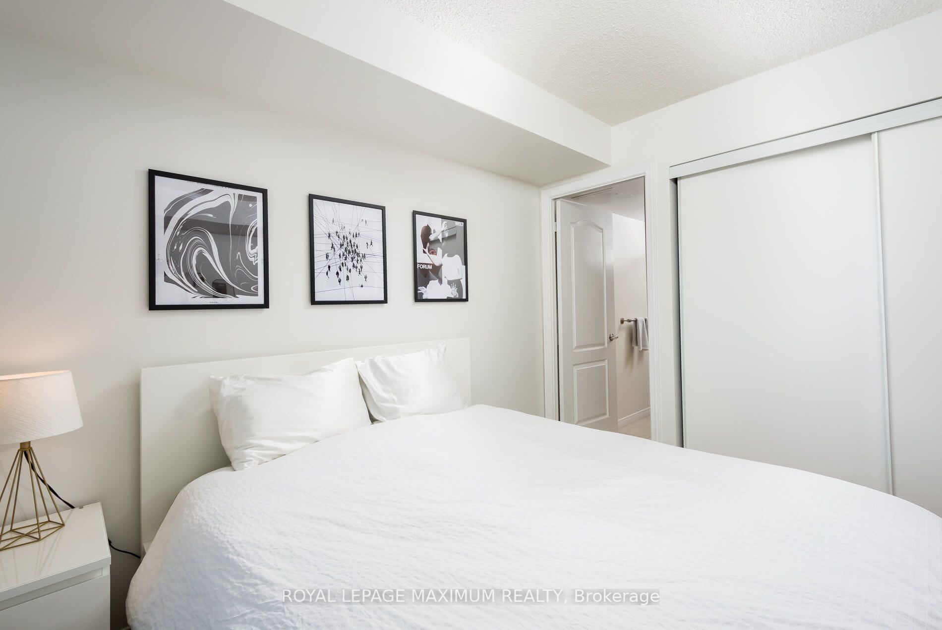 2772 Keele St, #416