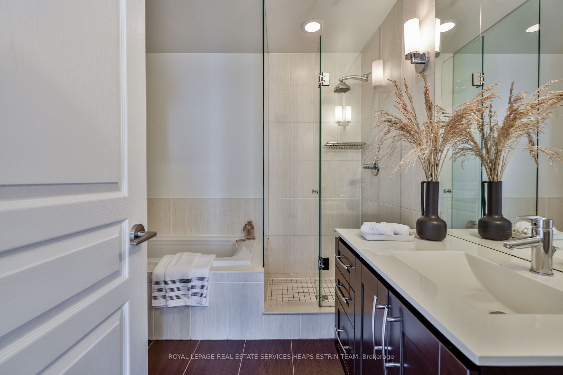 1 Hurontario St, #1002