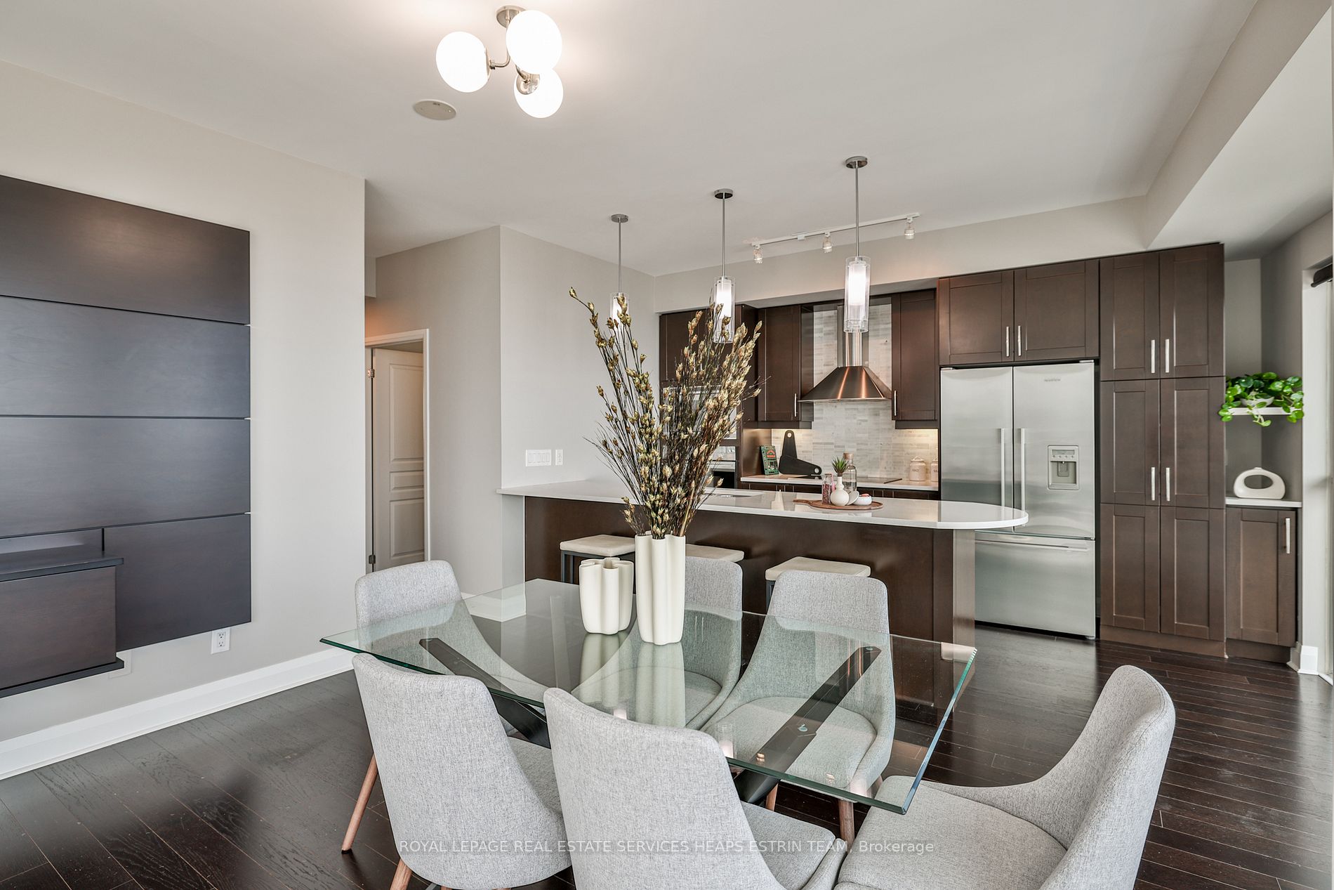 1 Hurontario St, #1002