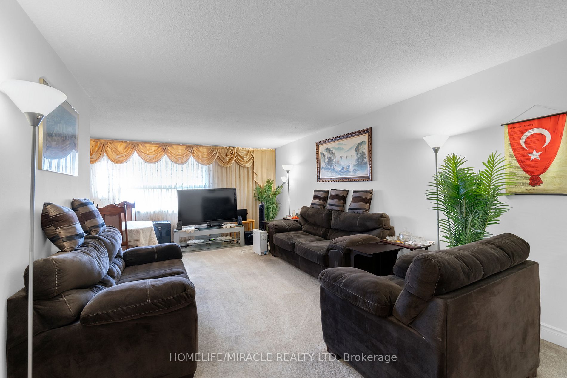 49 Silverstone Dr, #1108