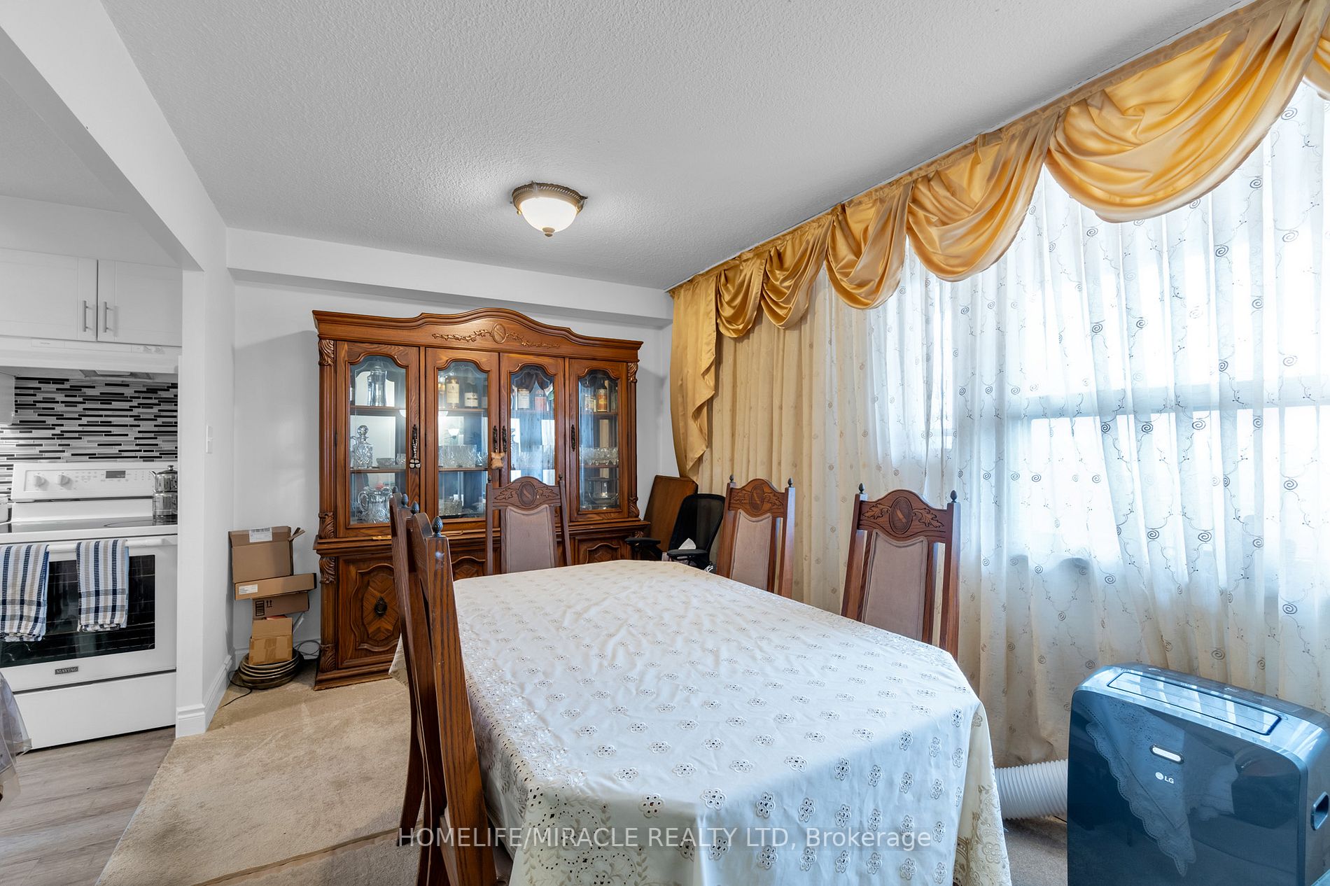 49 Silverstone Dr, #1108