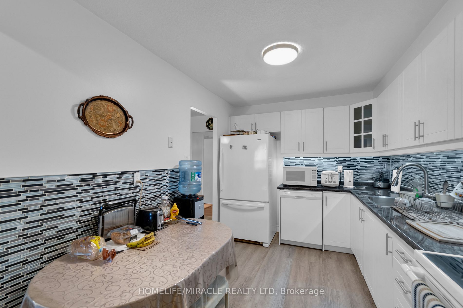 49 Silverstone Dr, #1108