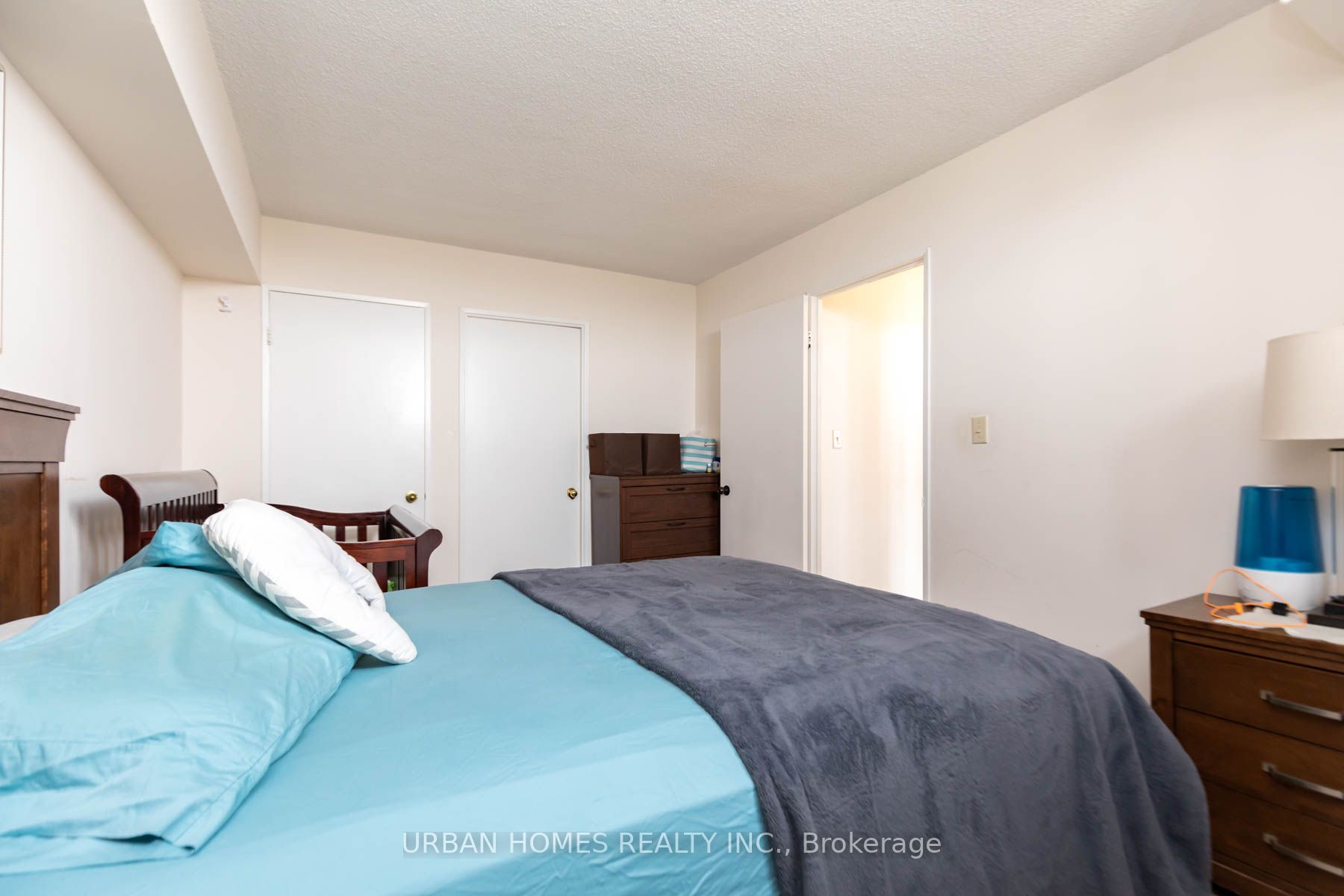 145 Hillcrest Ave, #803