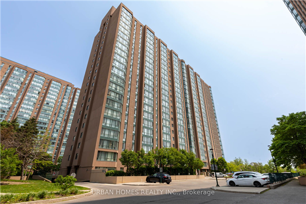 145 Hillcrest Ave, Mississauga