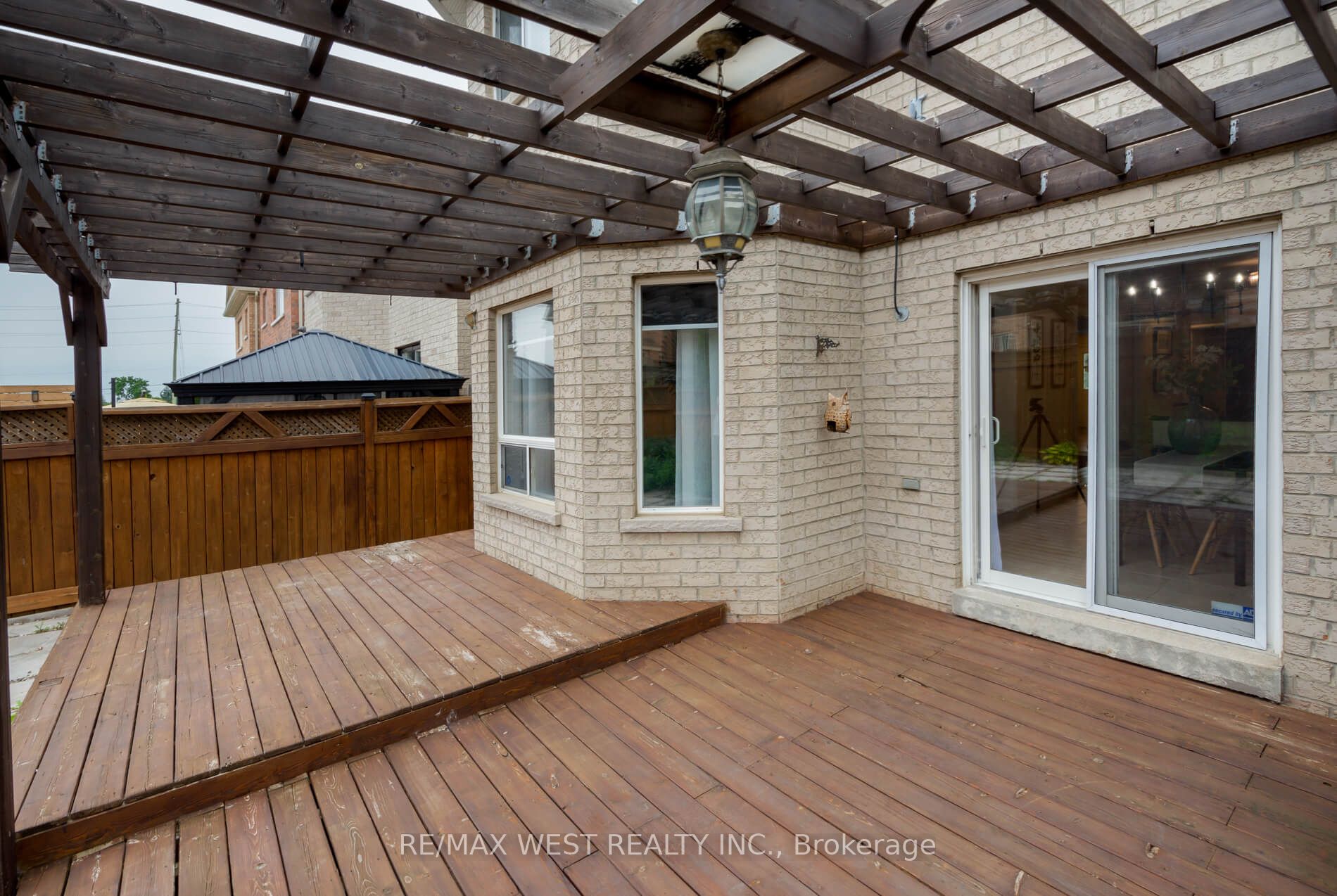23 Humbershed Crescent