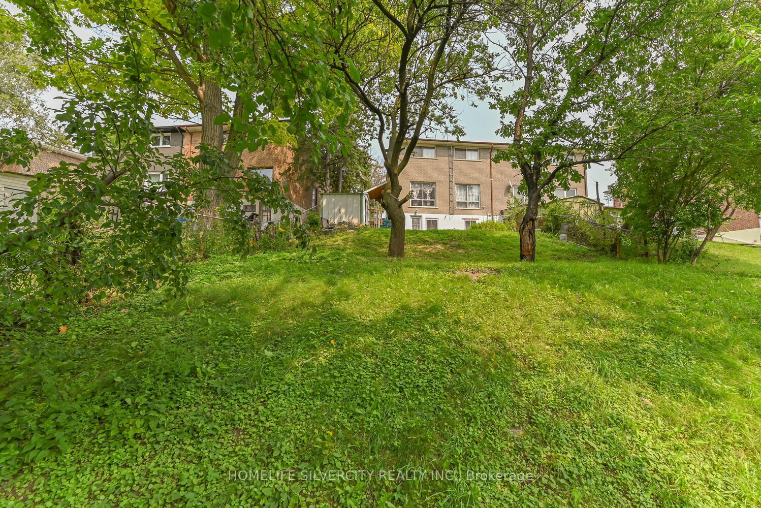 35 Faulkner Cres