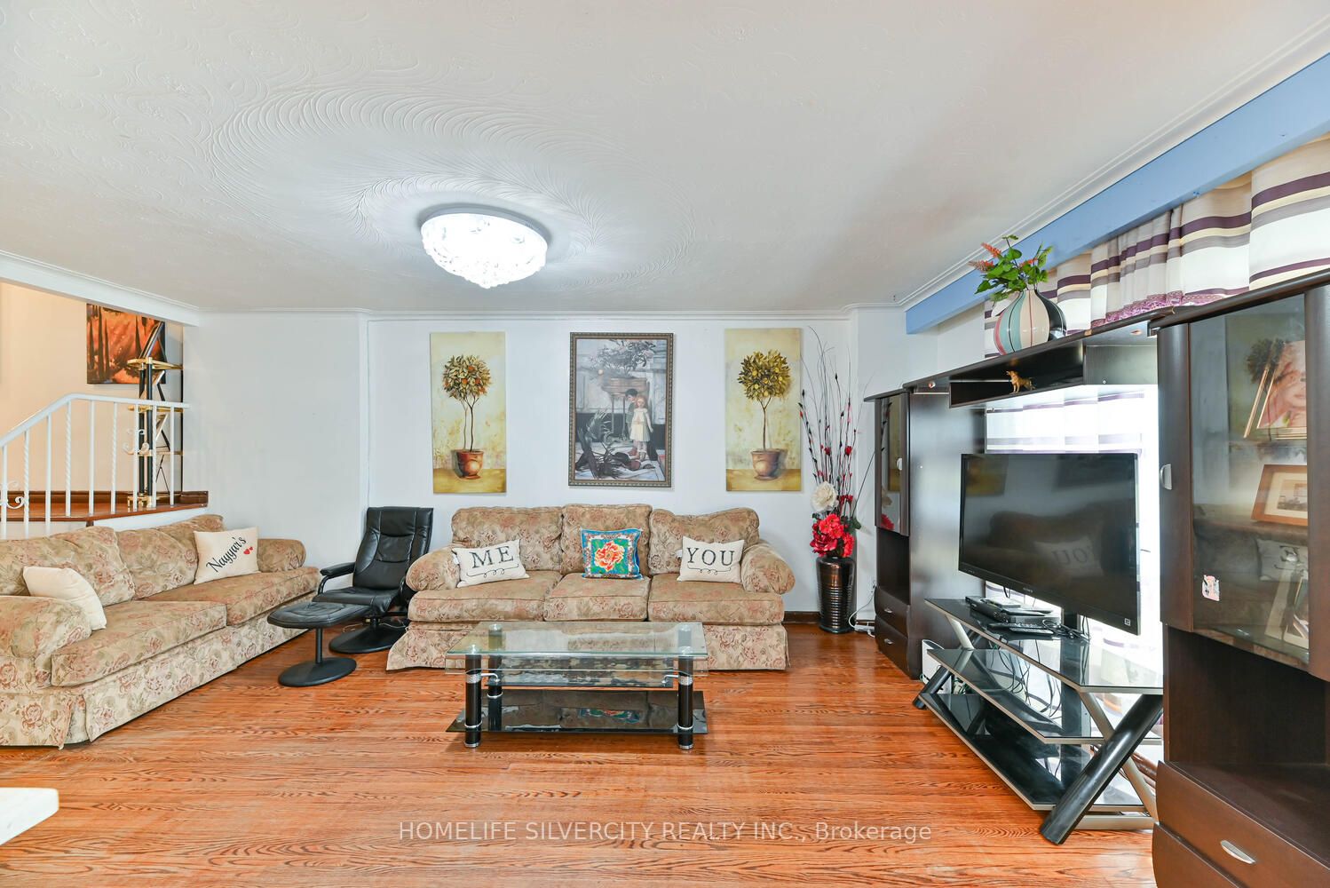 35 Faulkner Cres