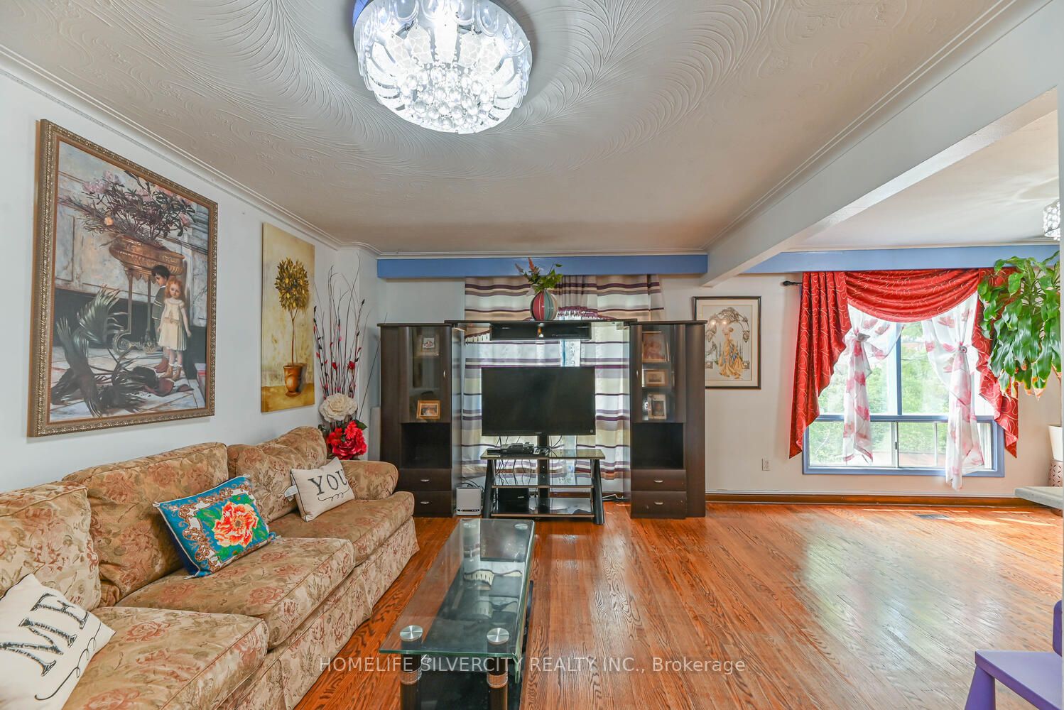 35 Faulkner Cres