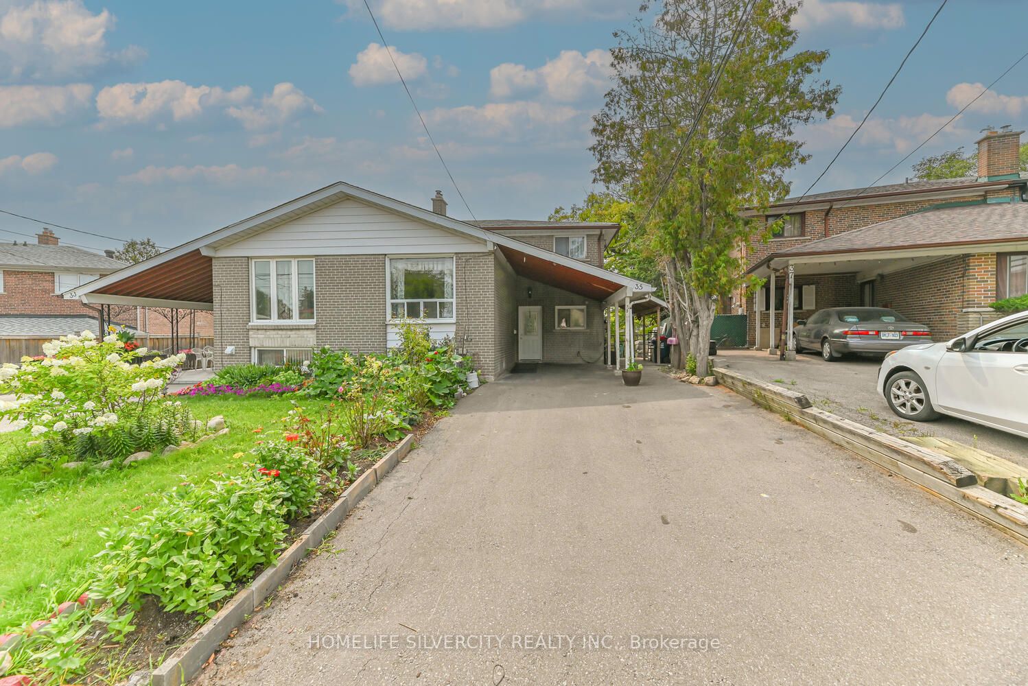 35 Faulkner Cres