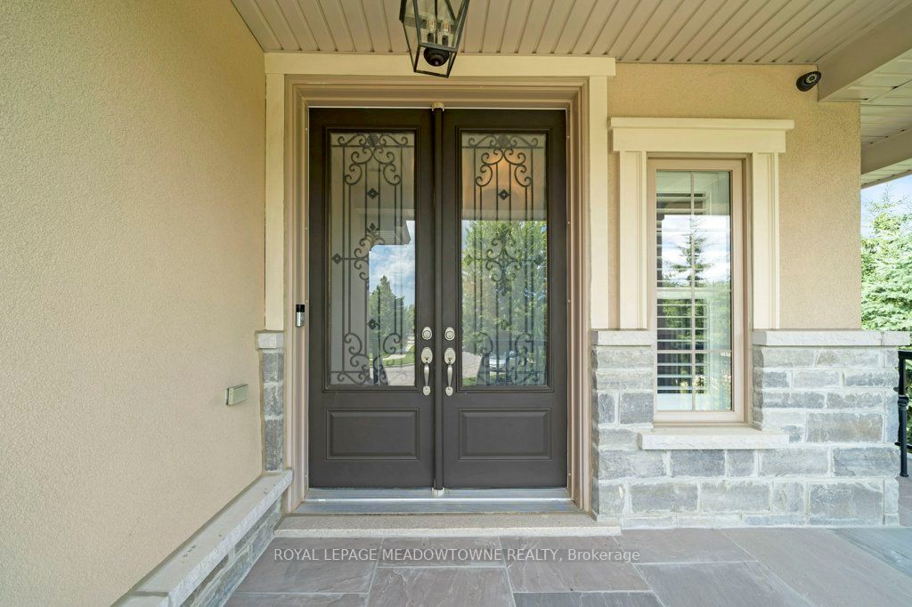 9 Cedarholme Avenue