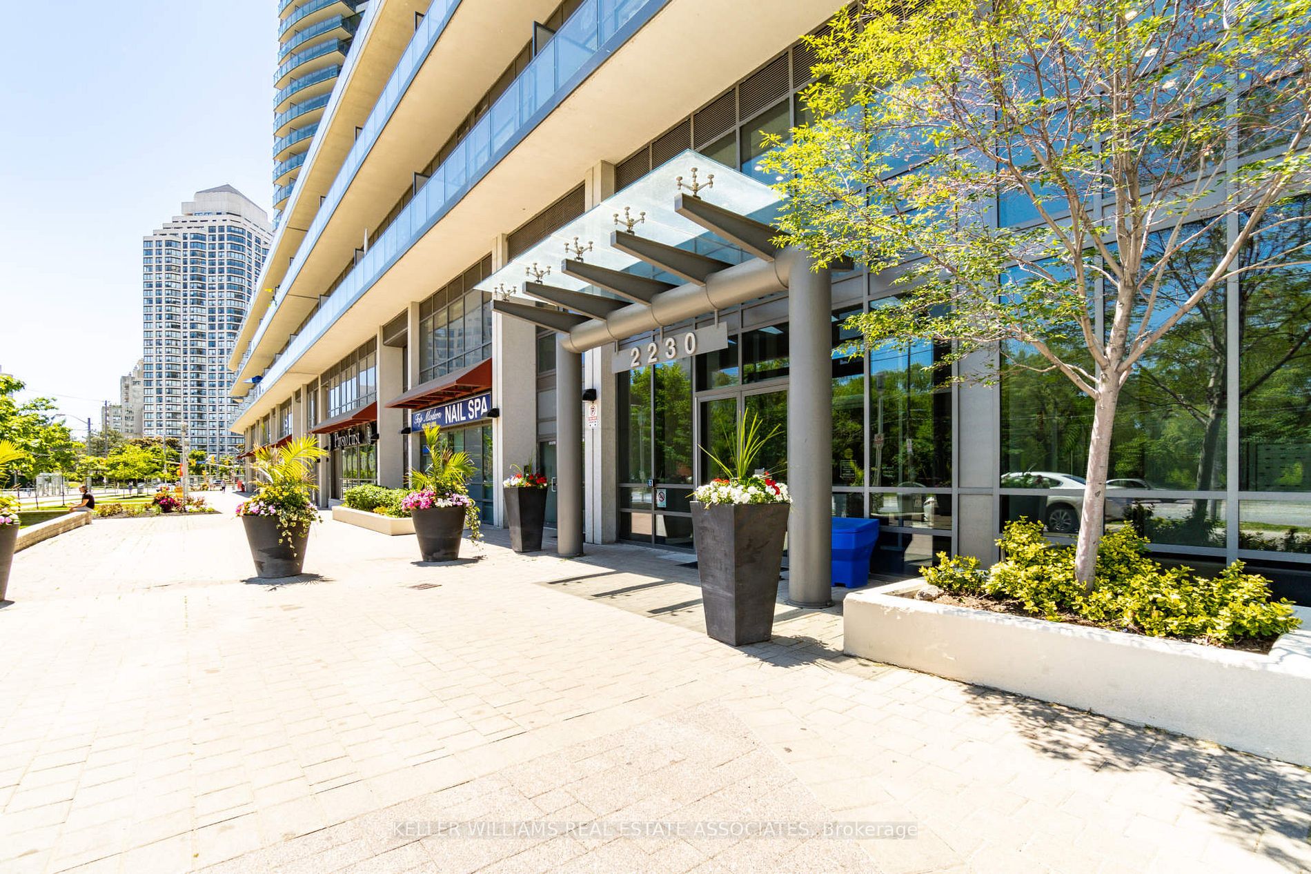 2230 Lake Shore Boulevard W, #1705