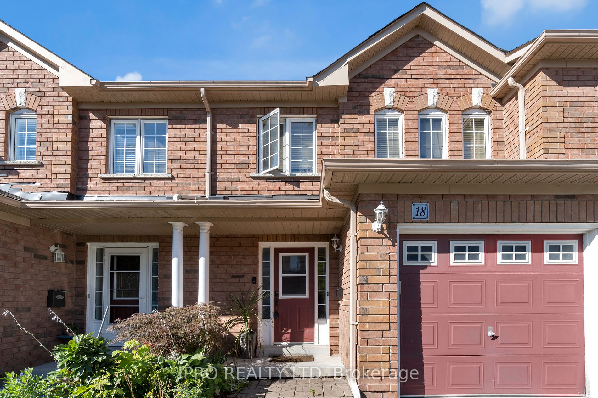 9900 Mclaughlin Rd N, #18