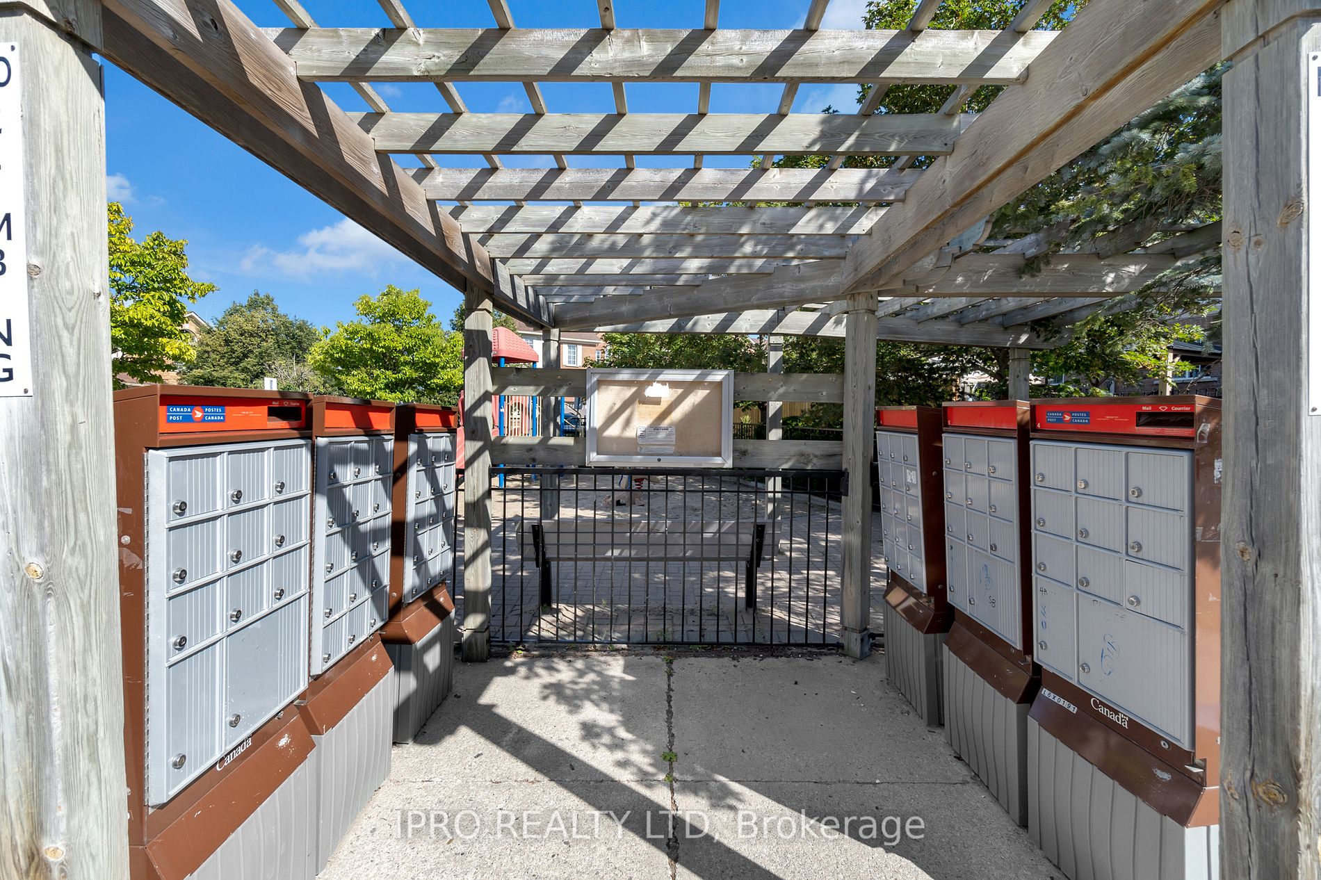 9900 Mclaughlin Rd N, #18