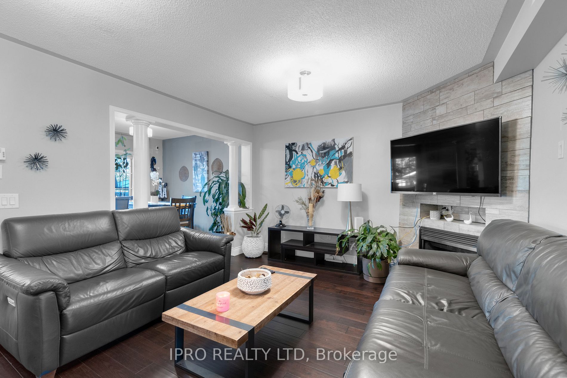 9900 Mclaughlin Rd N, #18