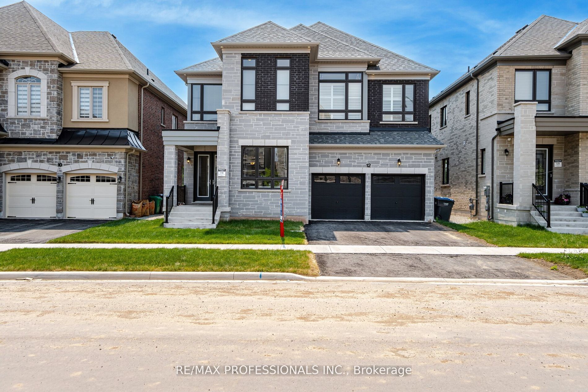 12 Walkercleave Drive