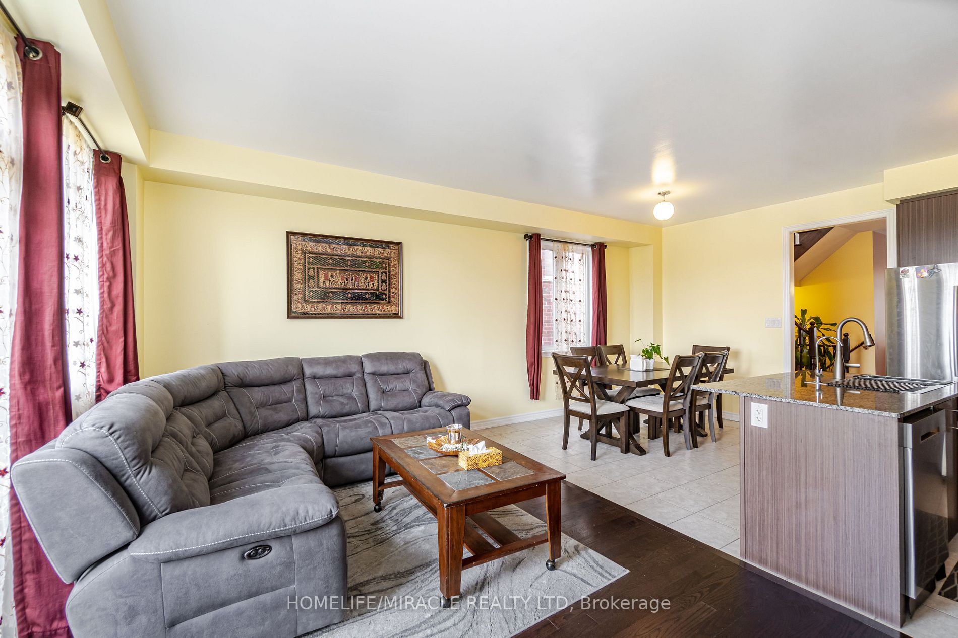 42 Agava St