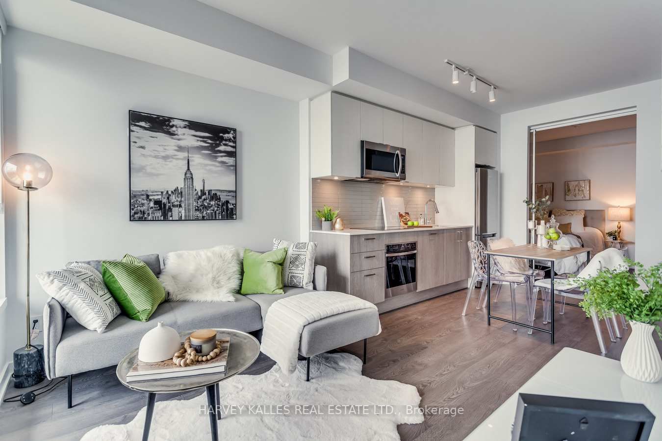 1926 Lakeshore Blvd W, #1708