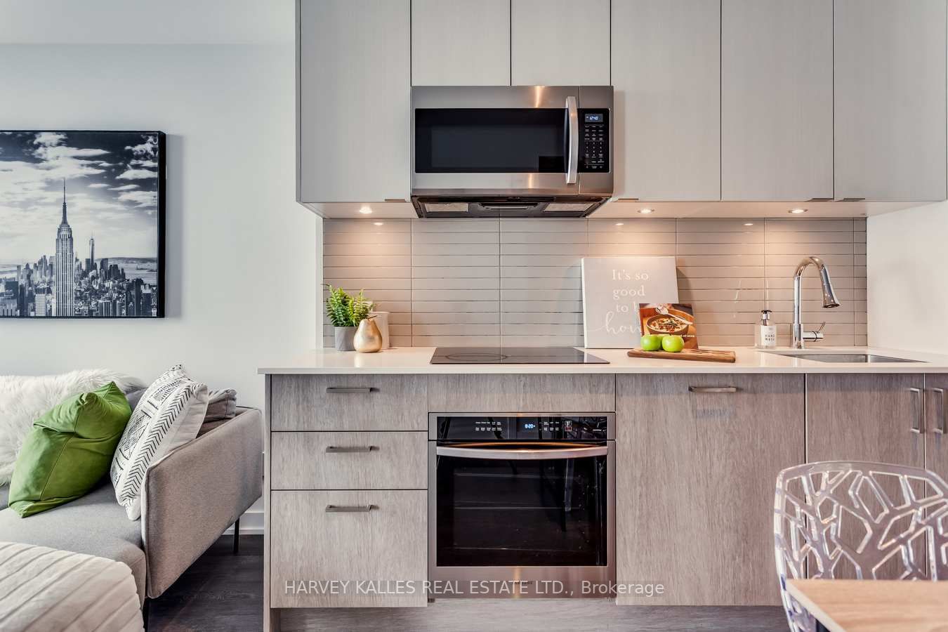 1926 Lakeshore Blvd W, #1708