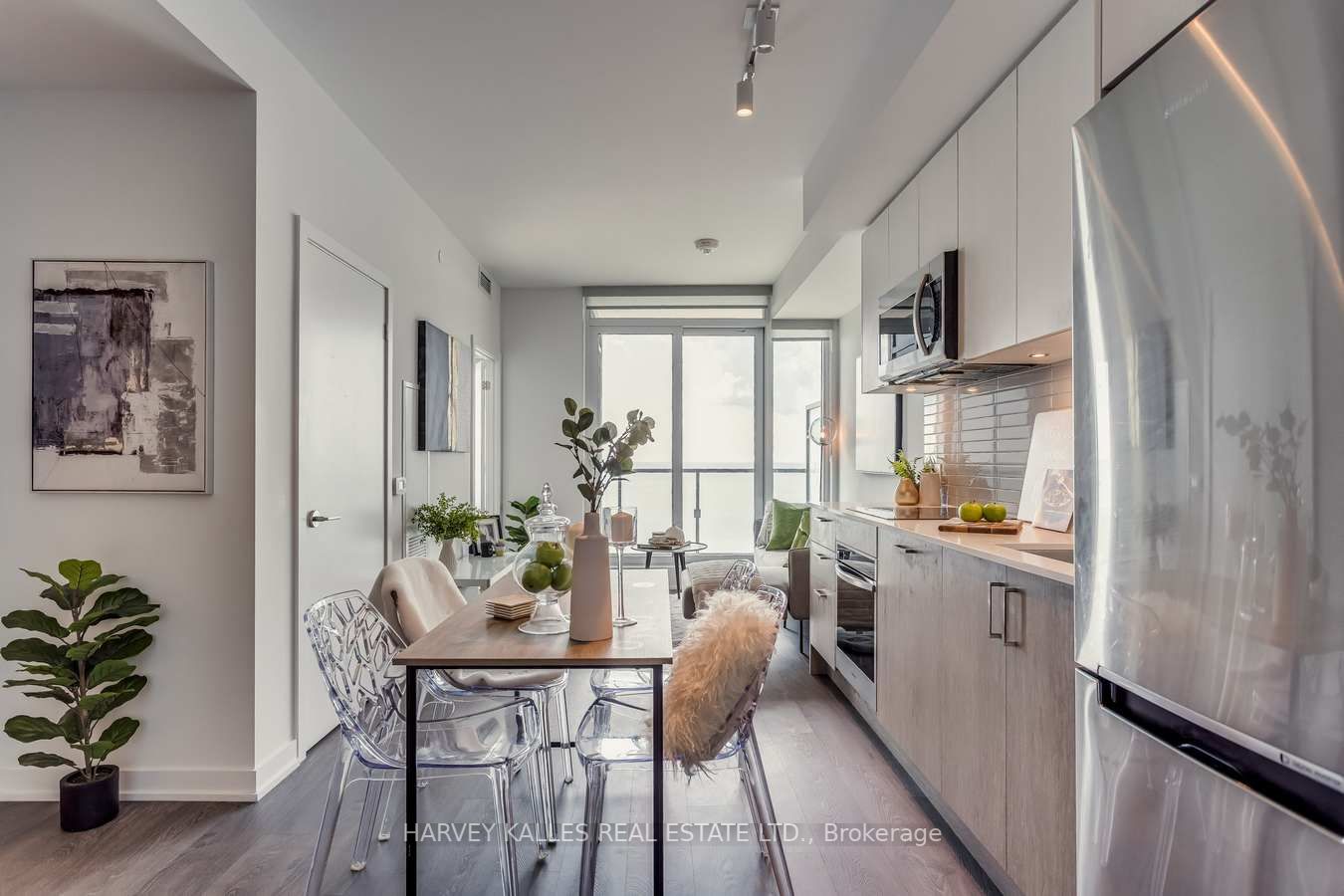 1926 Lakeshore Blvd W, #1708