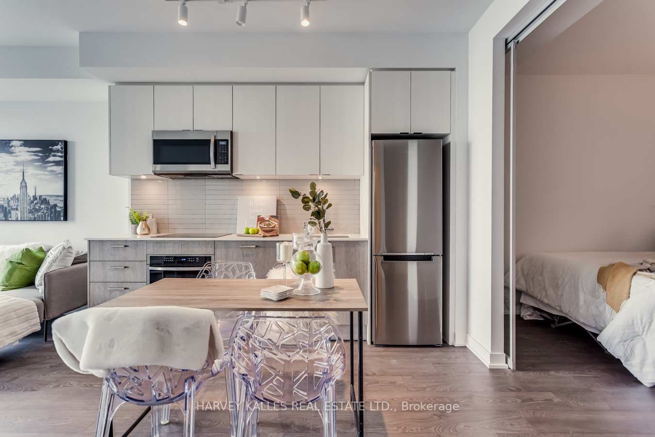 1926 Lakeshore Blvd W, #1708