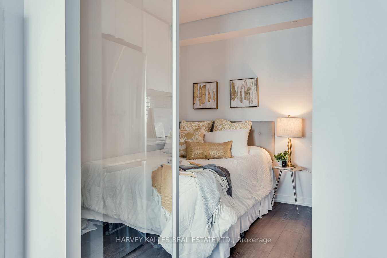 1926 Lakeshore Blvd W, #1708