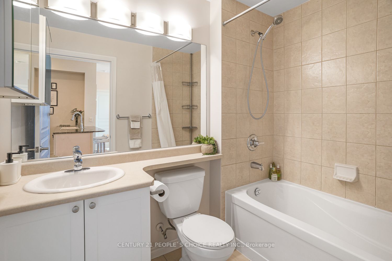 3525 Kariya Dr, #911