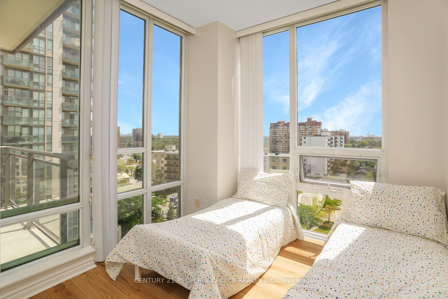 3525 Kariya Dr, #911