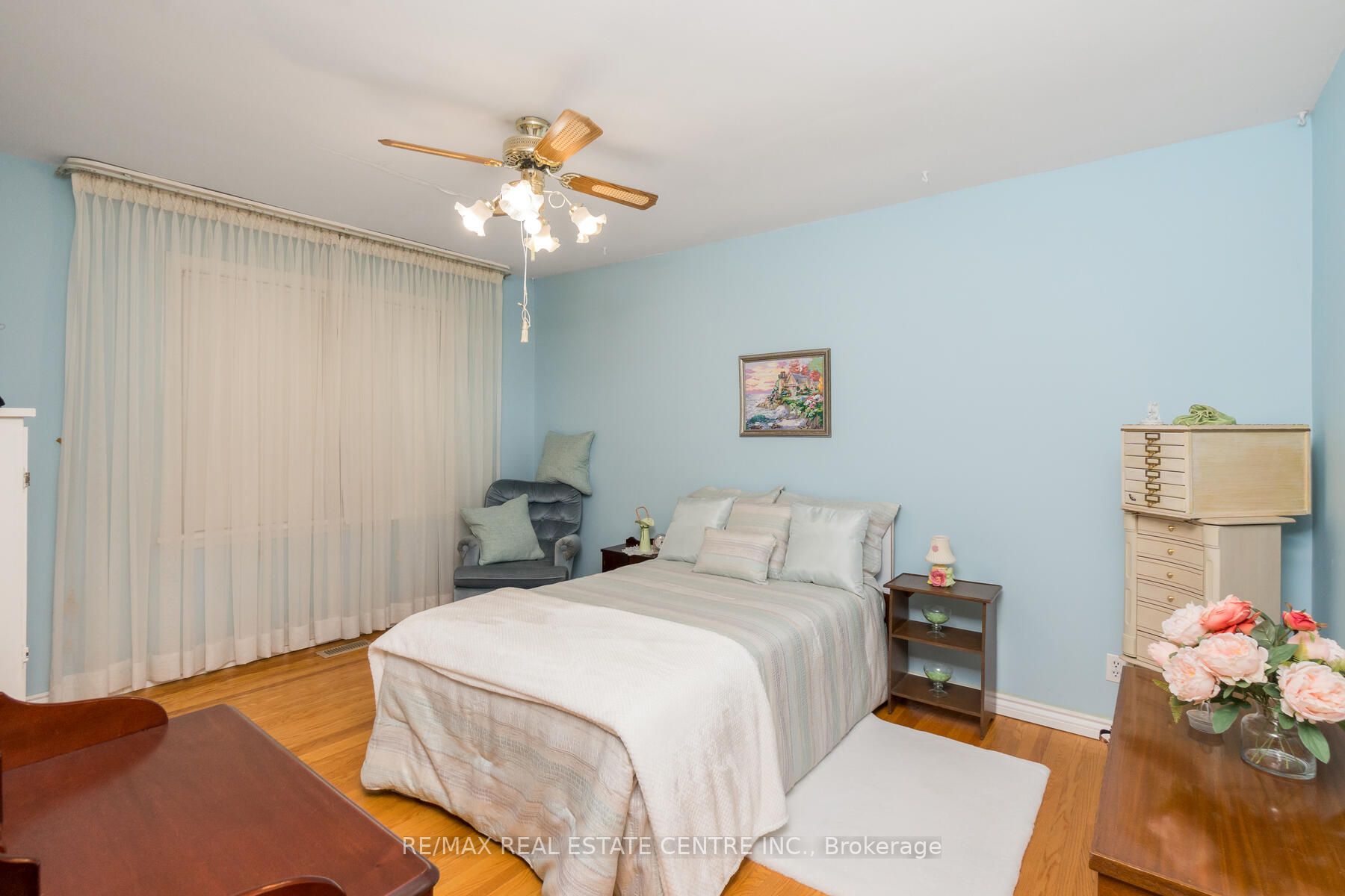 51 Hewson Cres