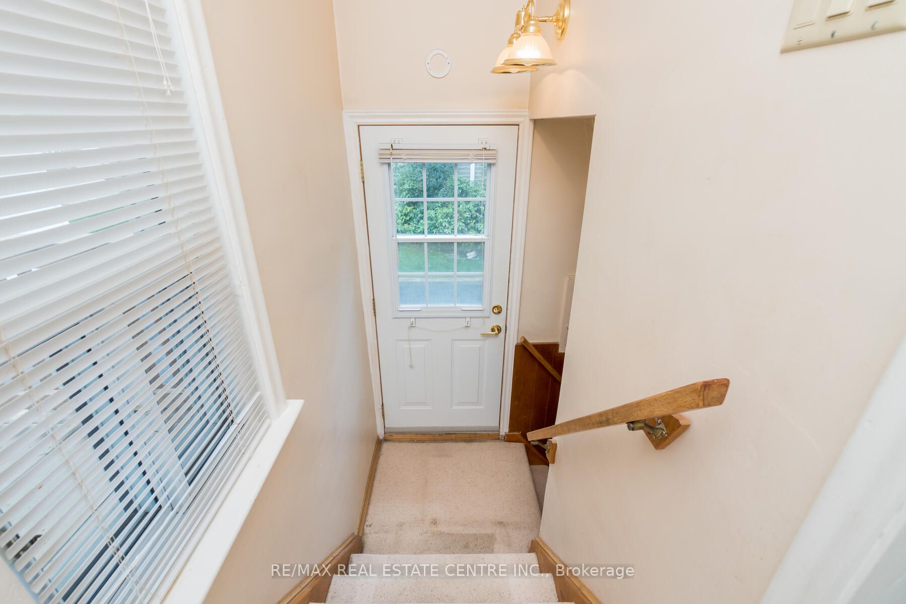 51 Hewson Cres
