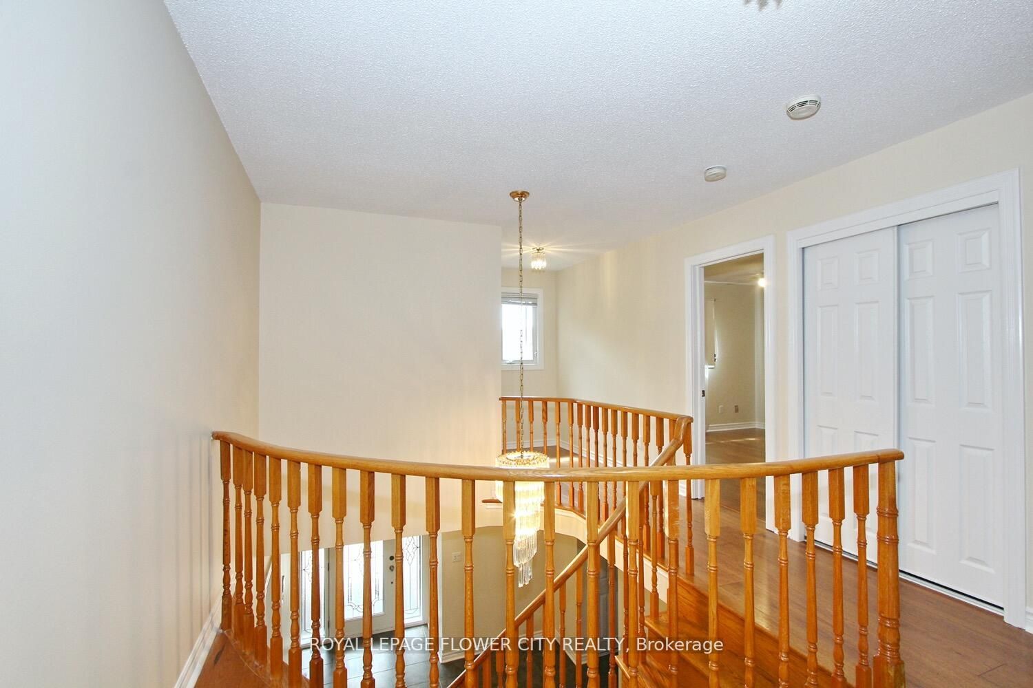20 Burt Dr