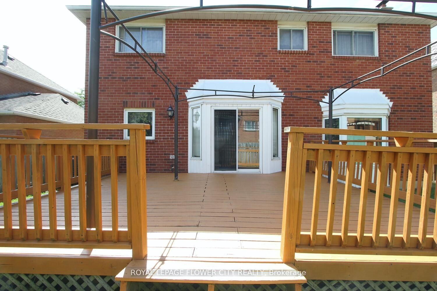 20 Burt Dr
