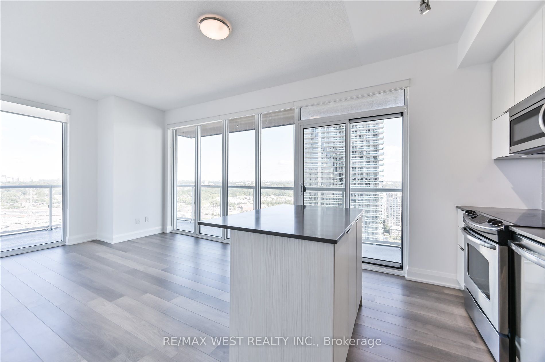56 Annie Craig Drive Dr, #2608