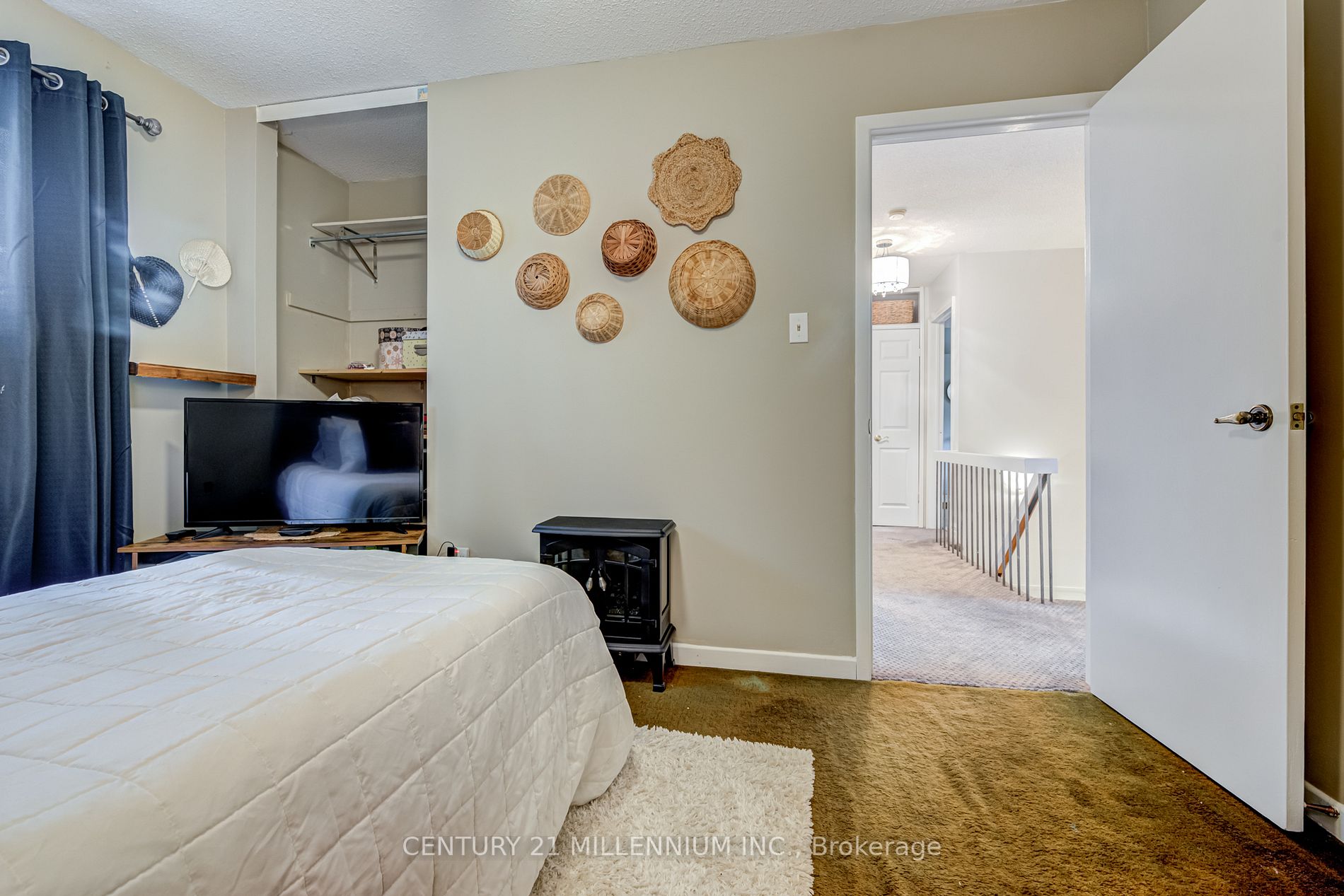 70 Madelaine Cres