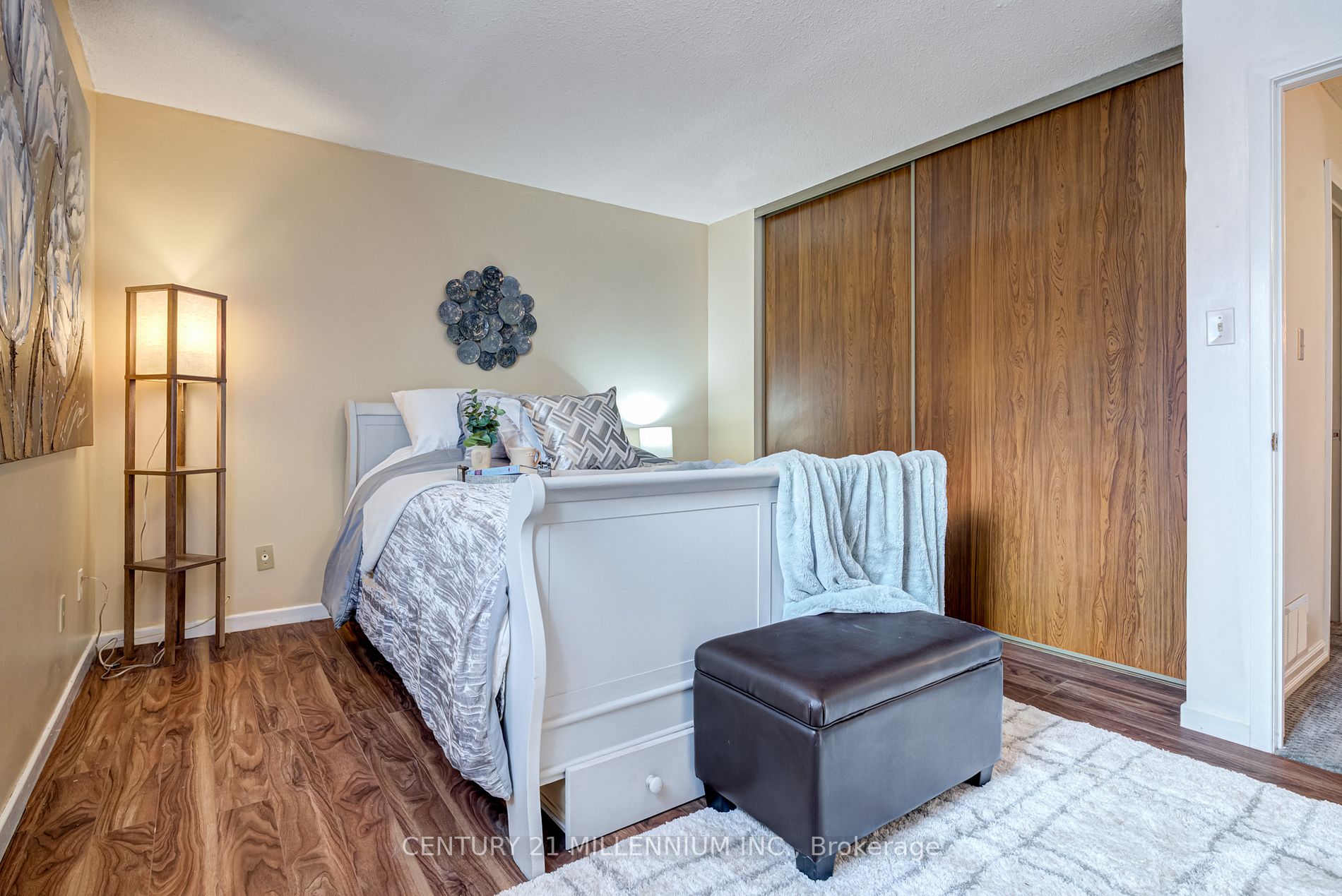 70 Madelaine Cres