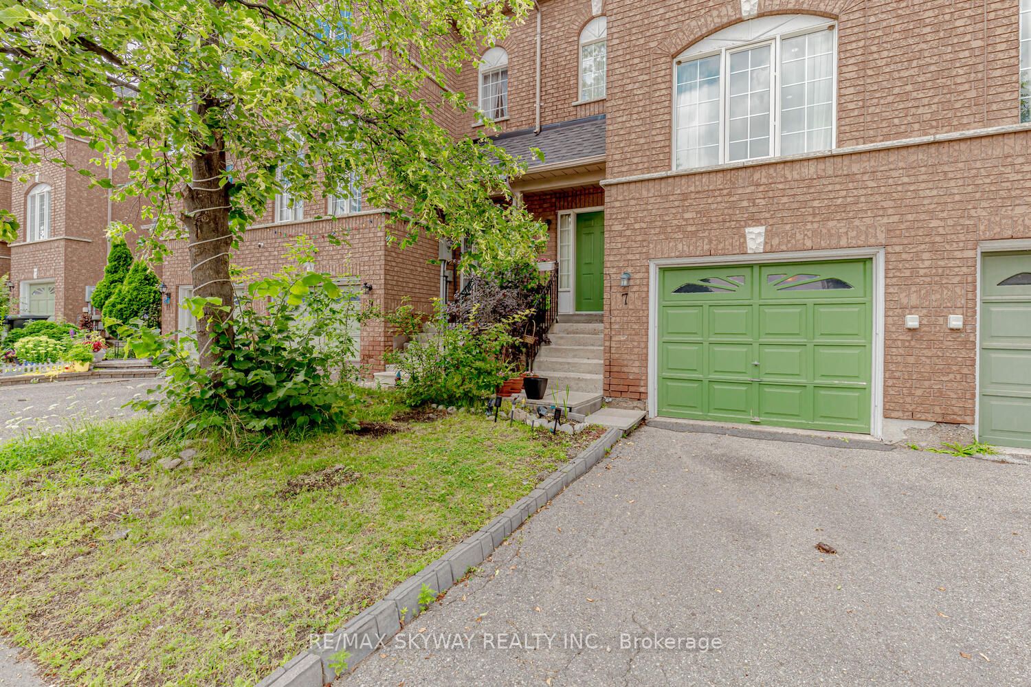 65 Brickyard Way, #7