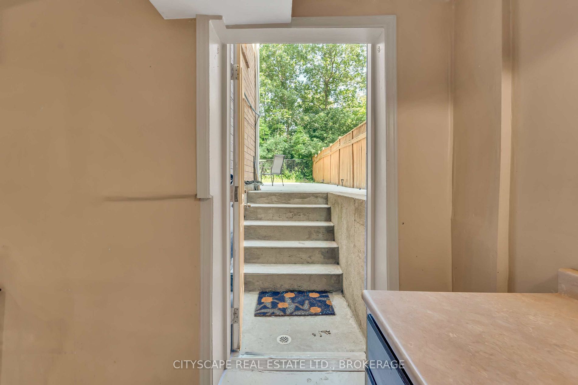1188 PRESTONWOOD Crescent