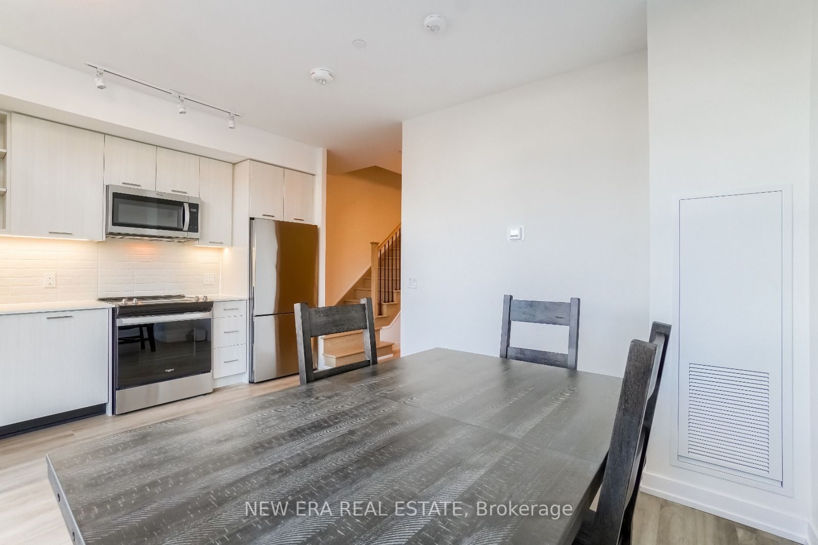 12 Symes Rd, #102