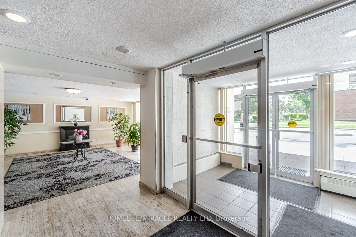 345 Driftwood Ave, #604