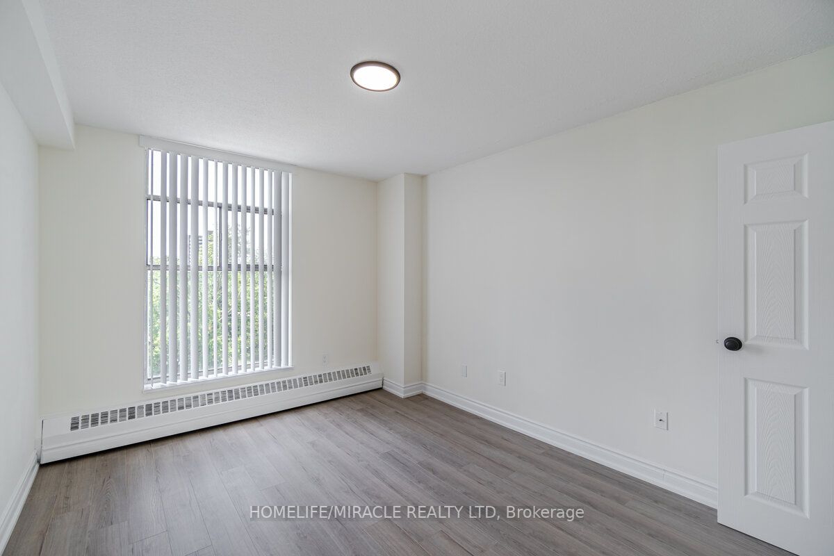 345 Driftwood Ave, #604