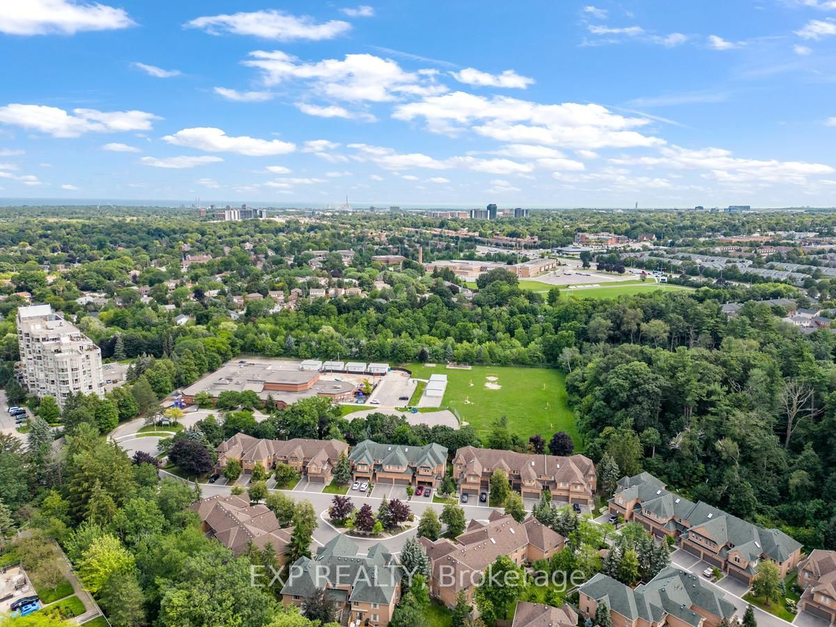 1800 The Collegeway Way, #606