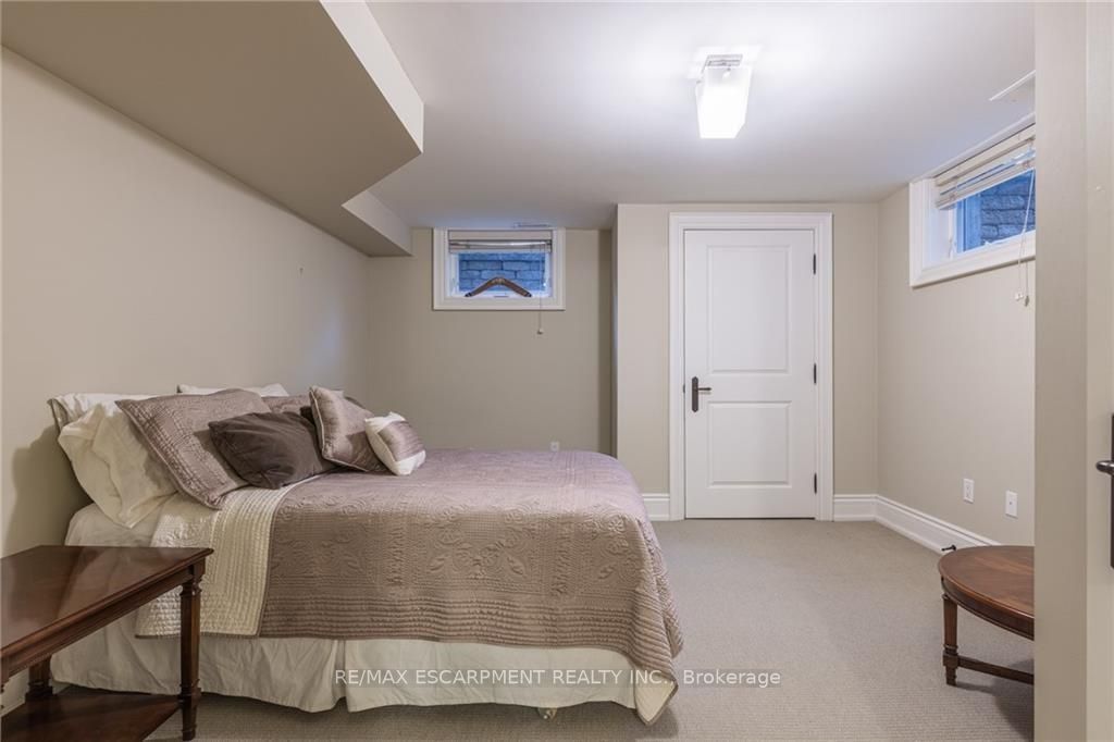 1315 Cleaver Dr