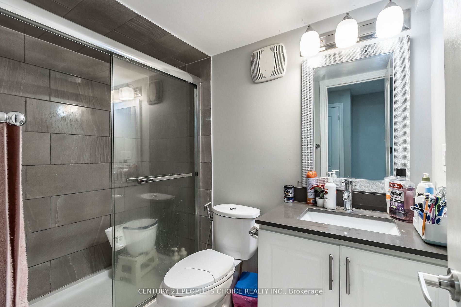 14 Watfive St