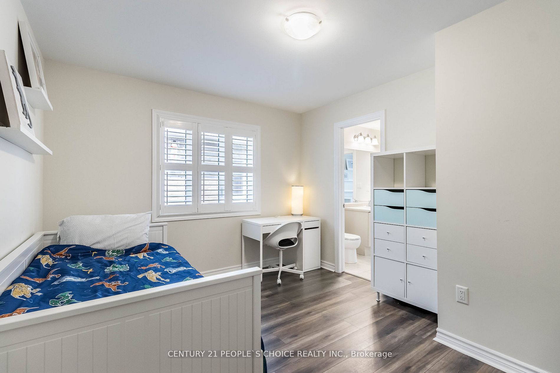 14 Watfive St