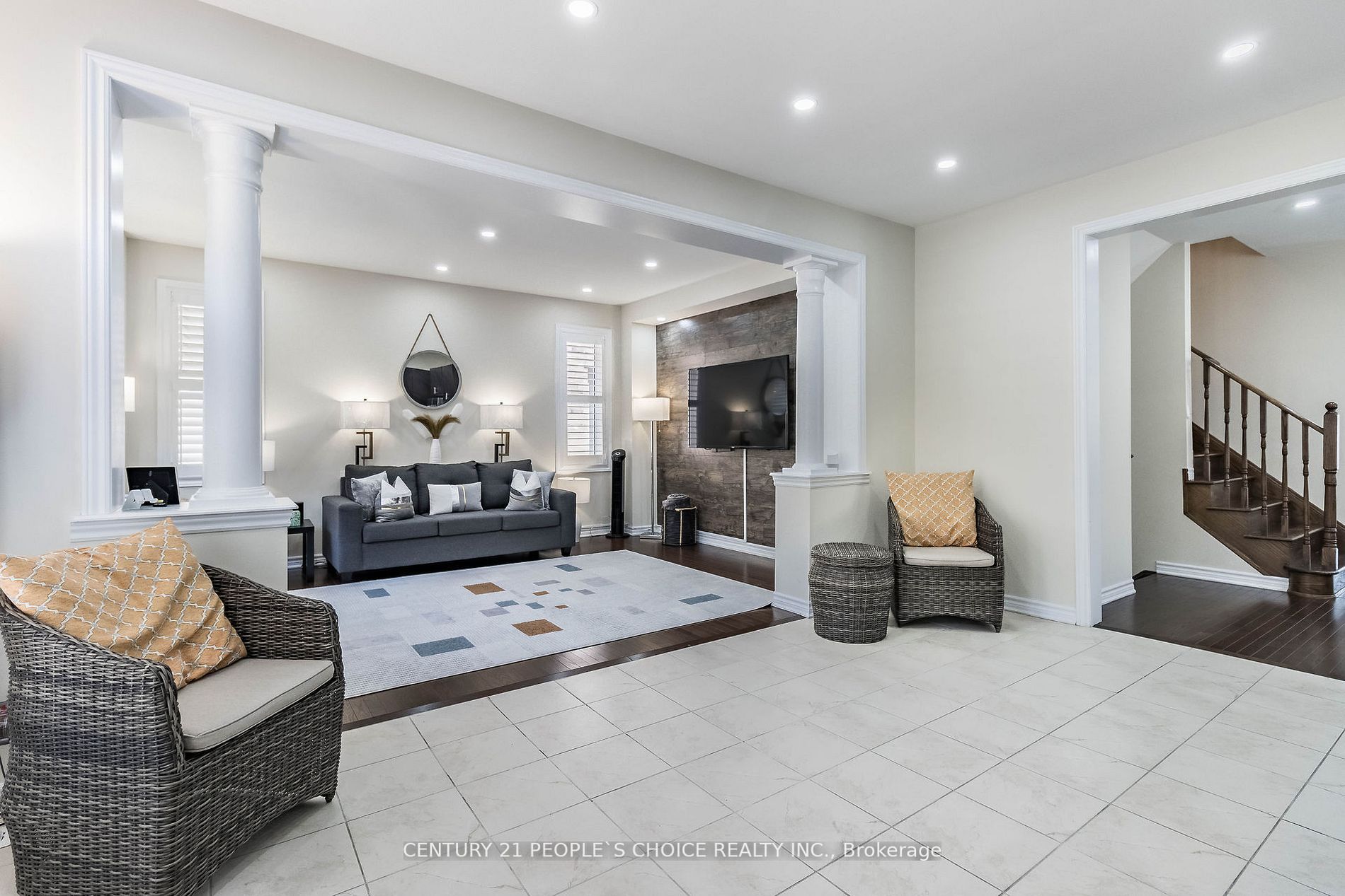 14 Watfive St