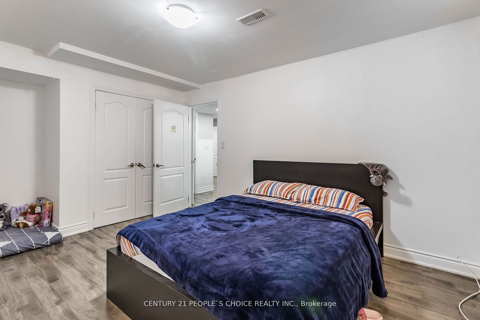 14 Watfive St