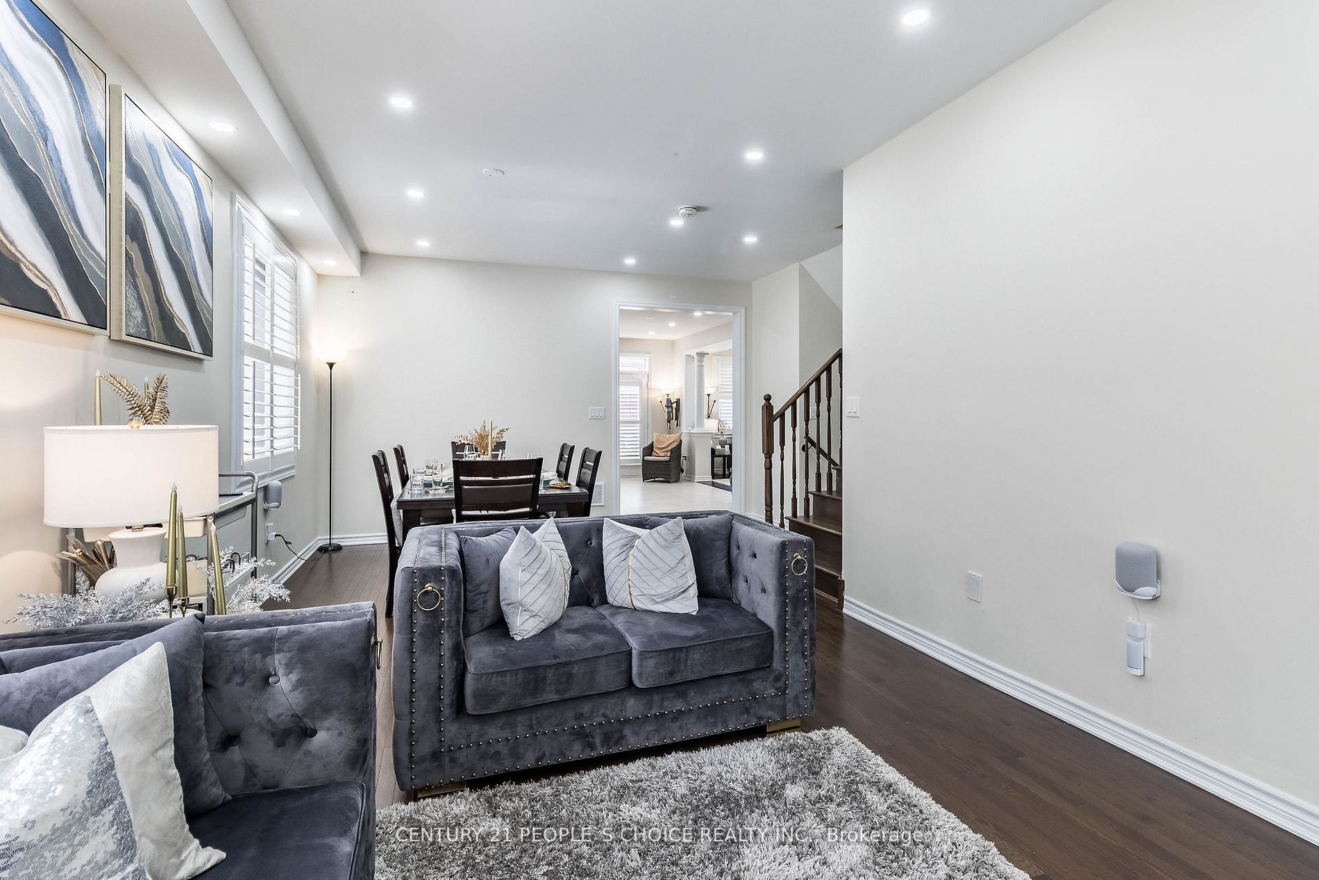 14 Watfive St